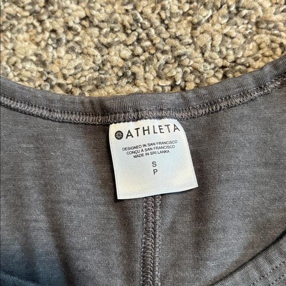Athleta With Ease Muscle Tank Top size small - Picture 2 of 5